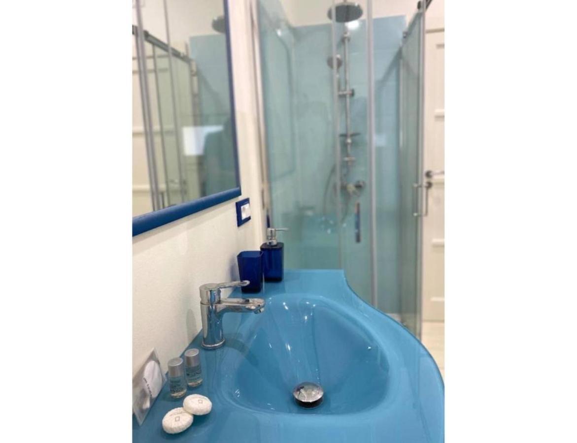 Tre Santi Bed & Breakfast Lecce Ngoại thất bức ảnh